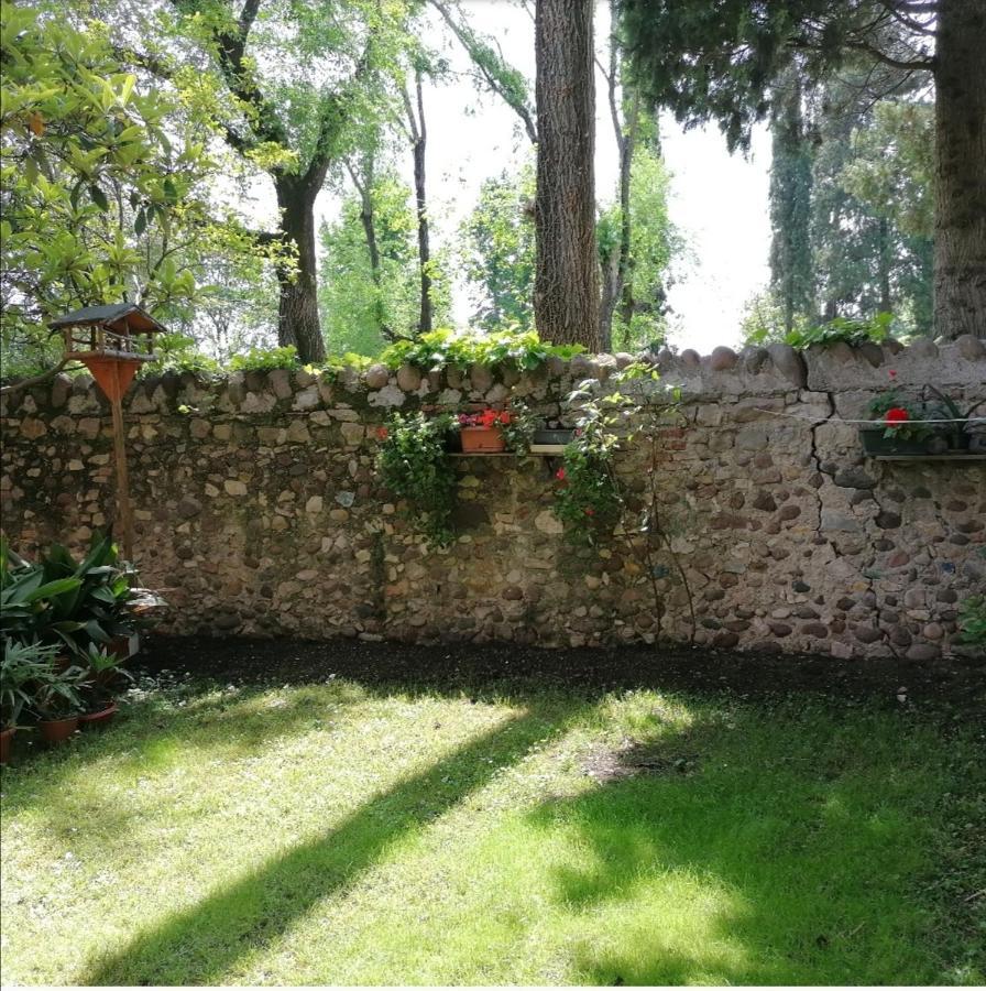 Апартаменты La Casa Di Marzia Бардолино Экстерьер фото