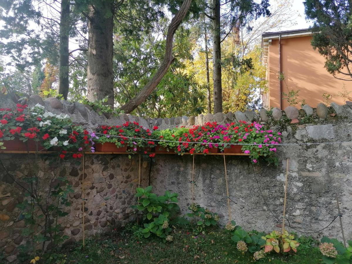 Апартаменты La Casa Di Marzia Бардолино Экстерьер фото