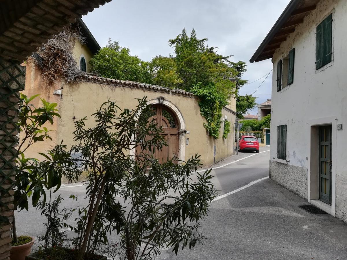 Апартаменты La Casa Di Marzia Бардолино Экстерьер фото